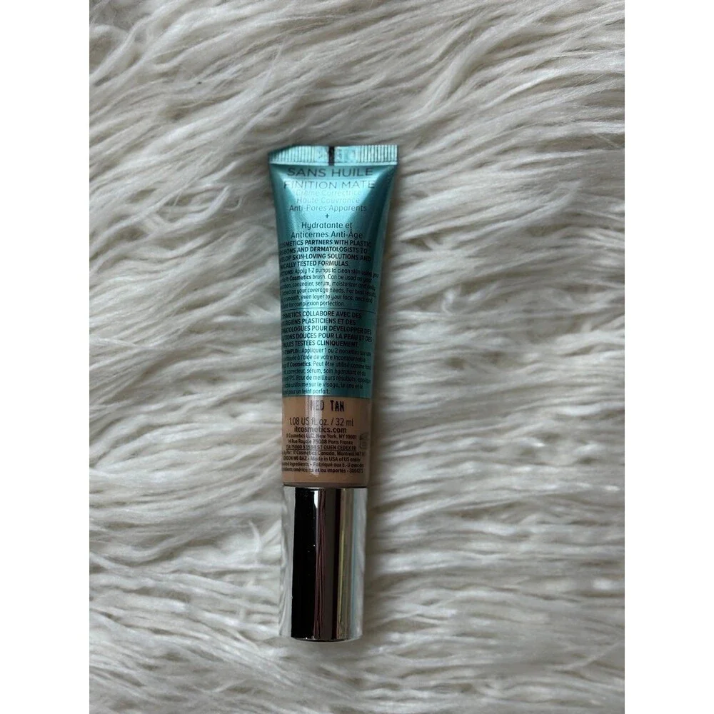 IT Cosmetics CC+ Cream Natural Matte Foundation with SPF 40 Medium Tan